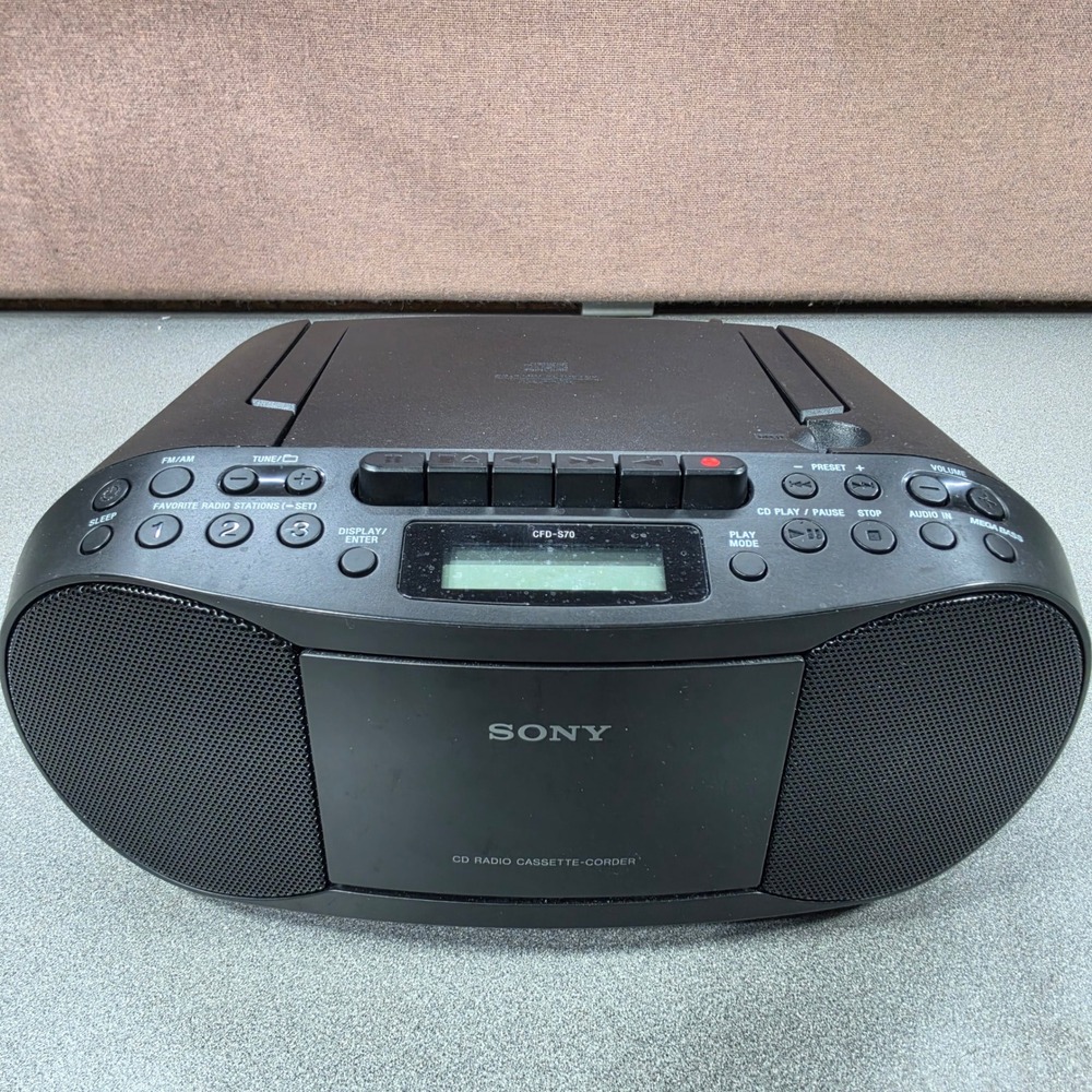Sony CFD-S70 Boombox Portable CD Cassette Radio Player Black Mega Bass- works!